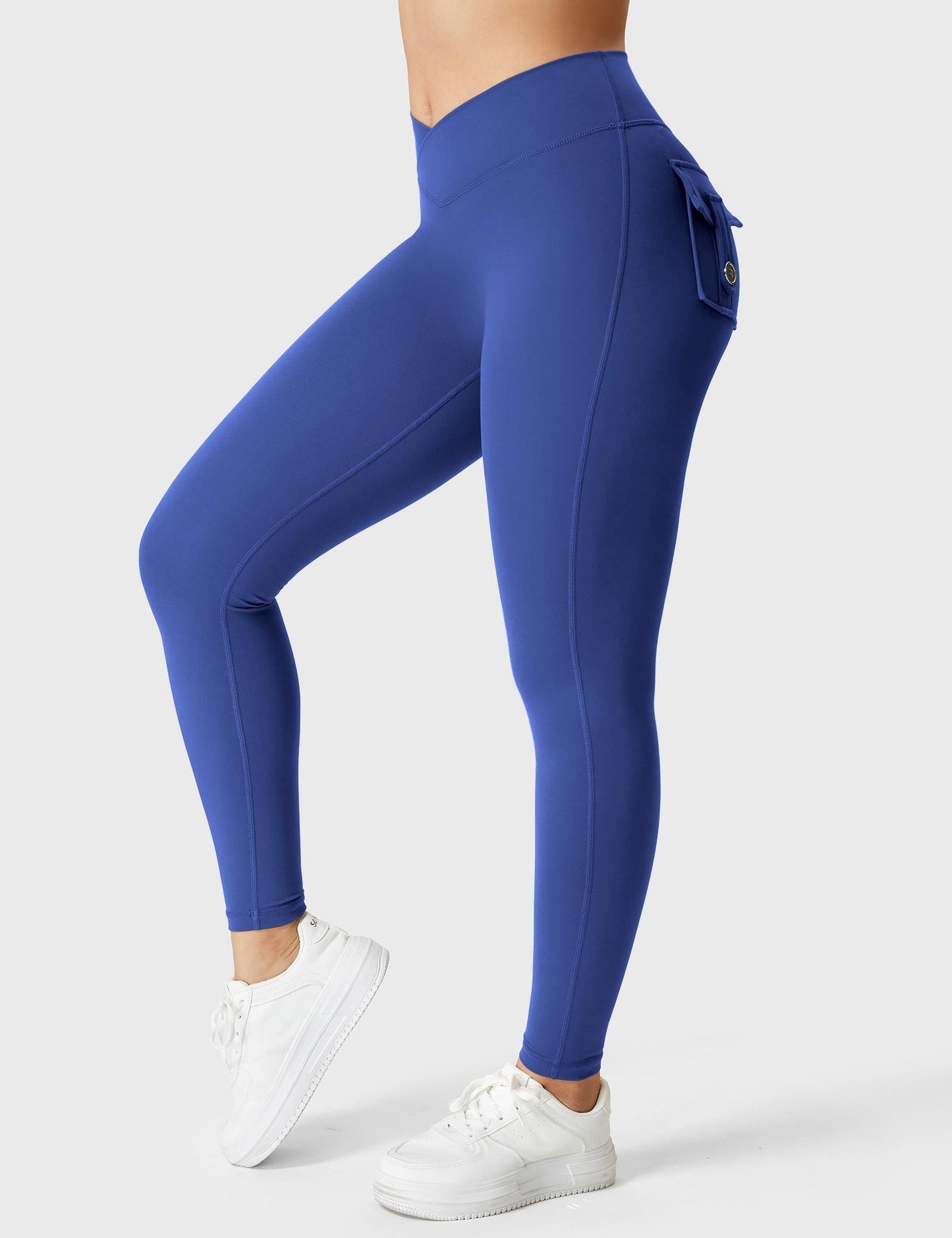 V-waistband Charm Leggings