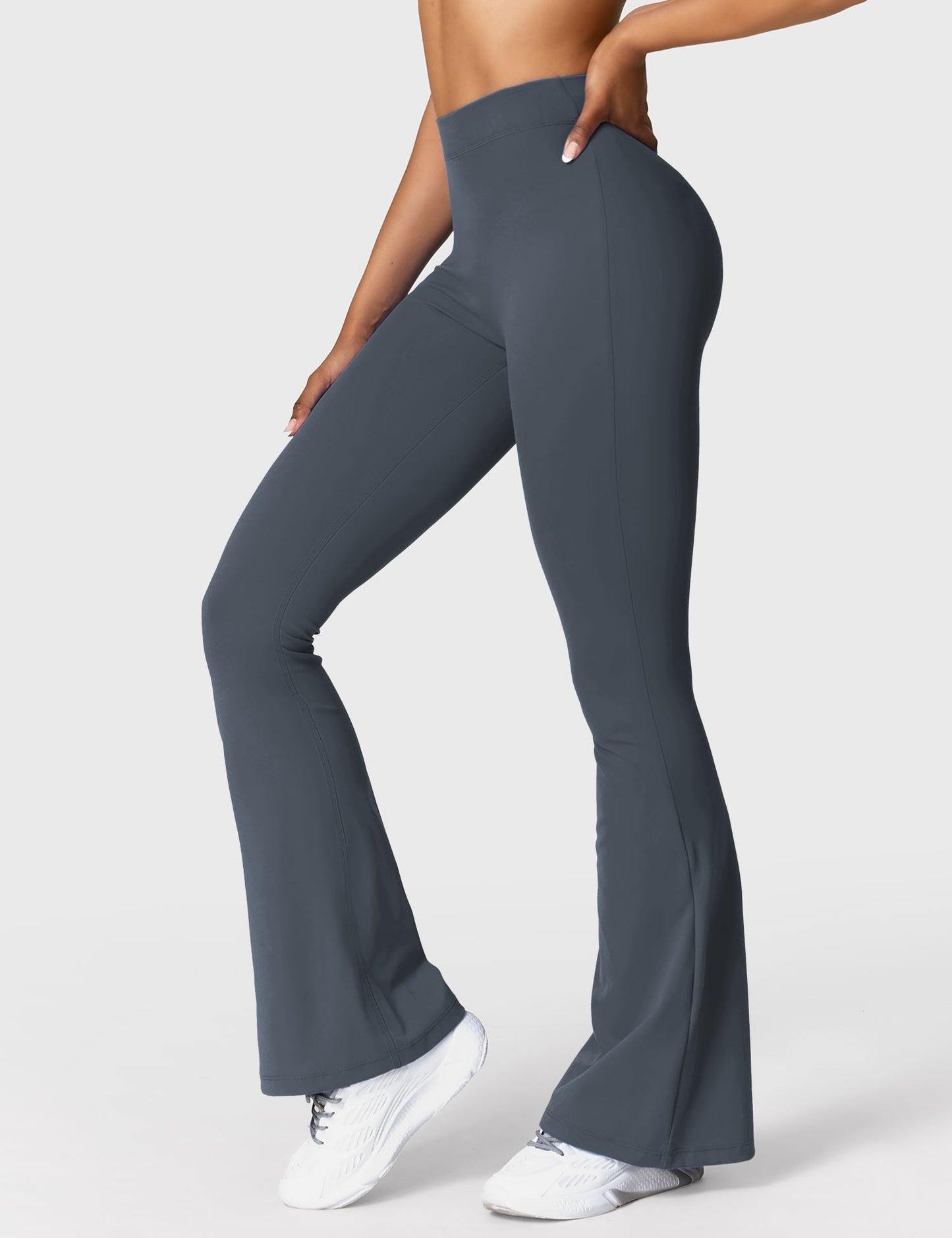 Daze V-back Flare Leggings