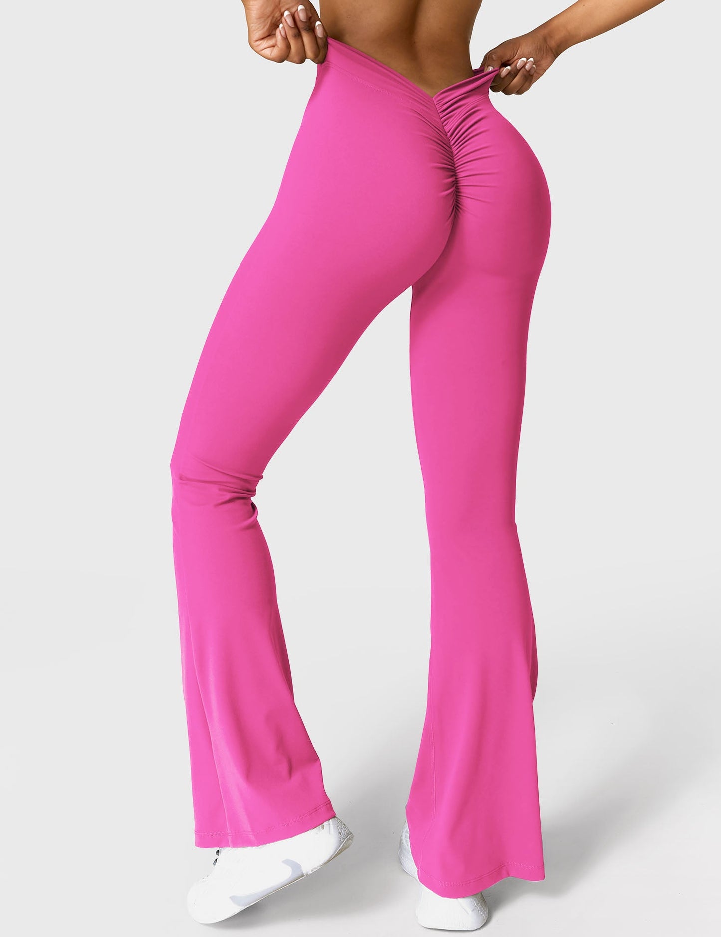 Daze V-back Flare Leggings