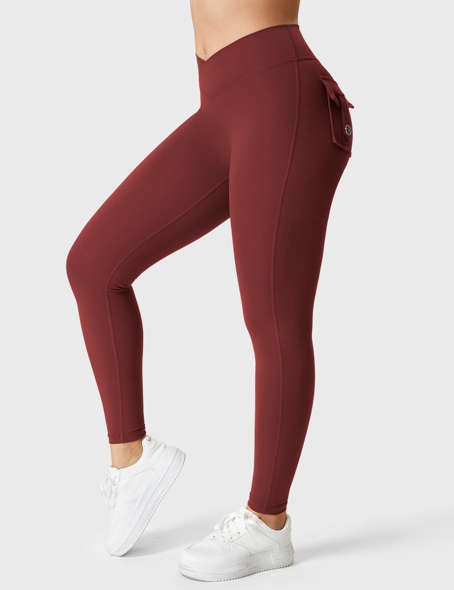 V-waistband Charm Leggings