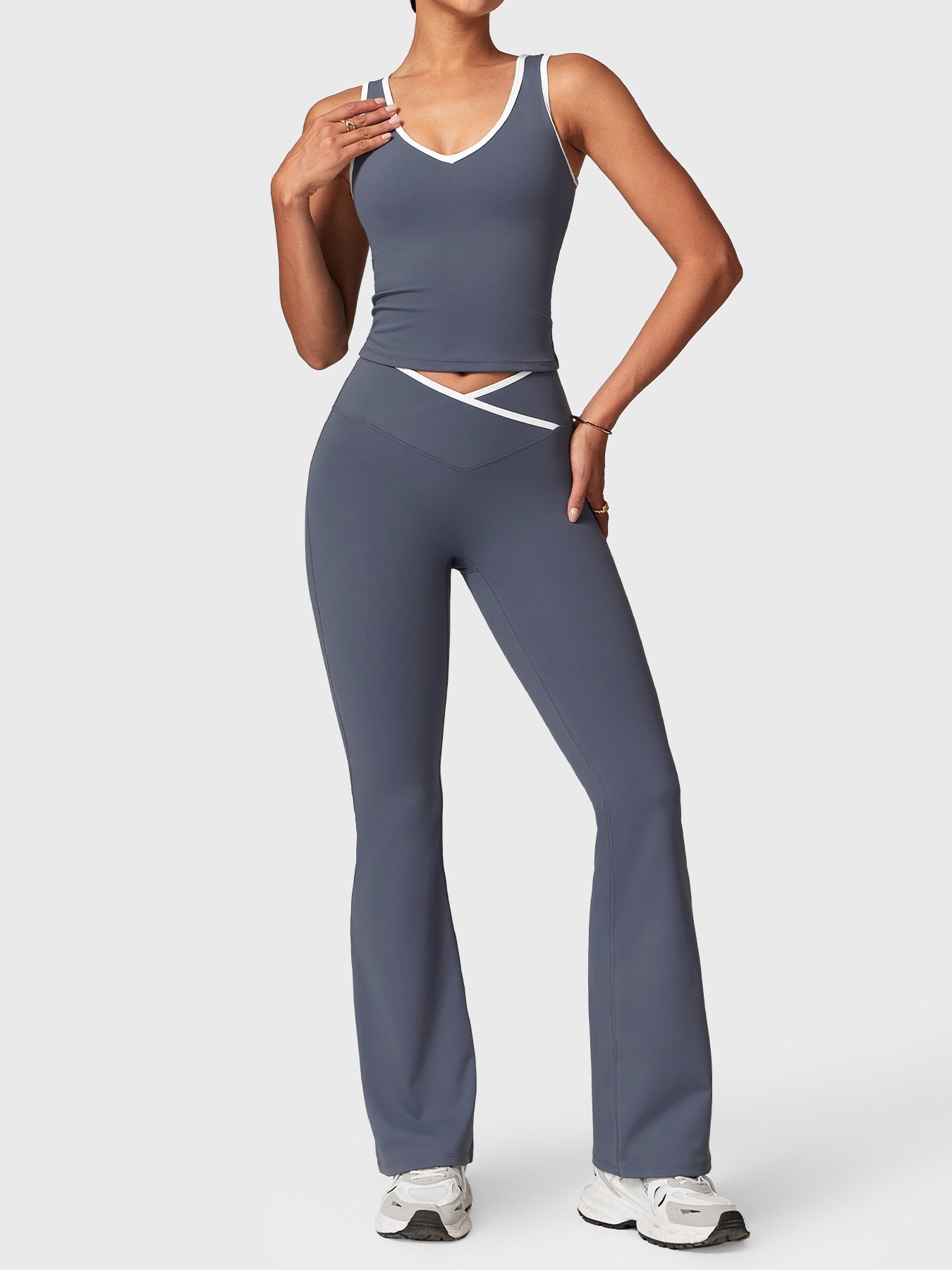 Alberta Contrast Trim Sports Set