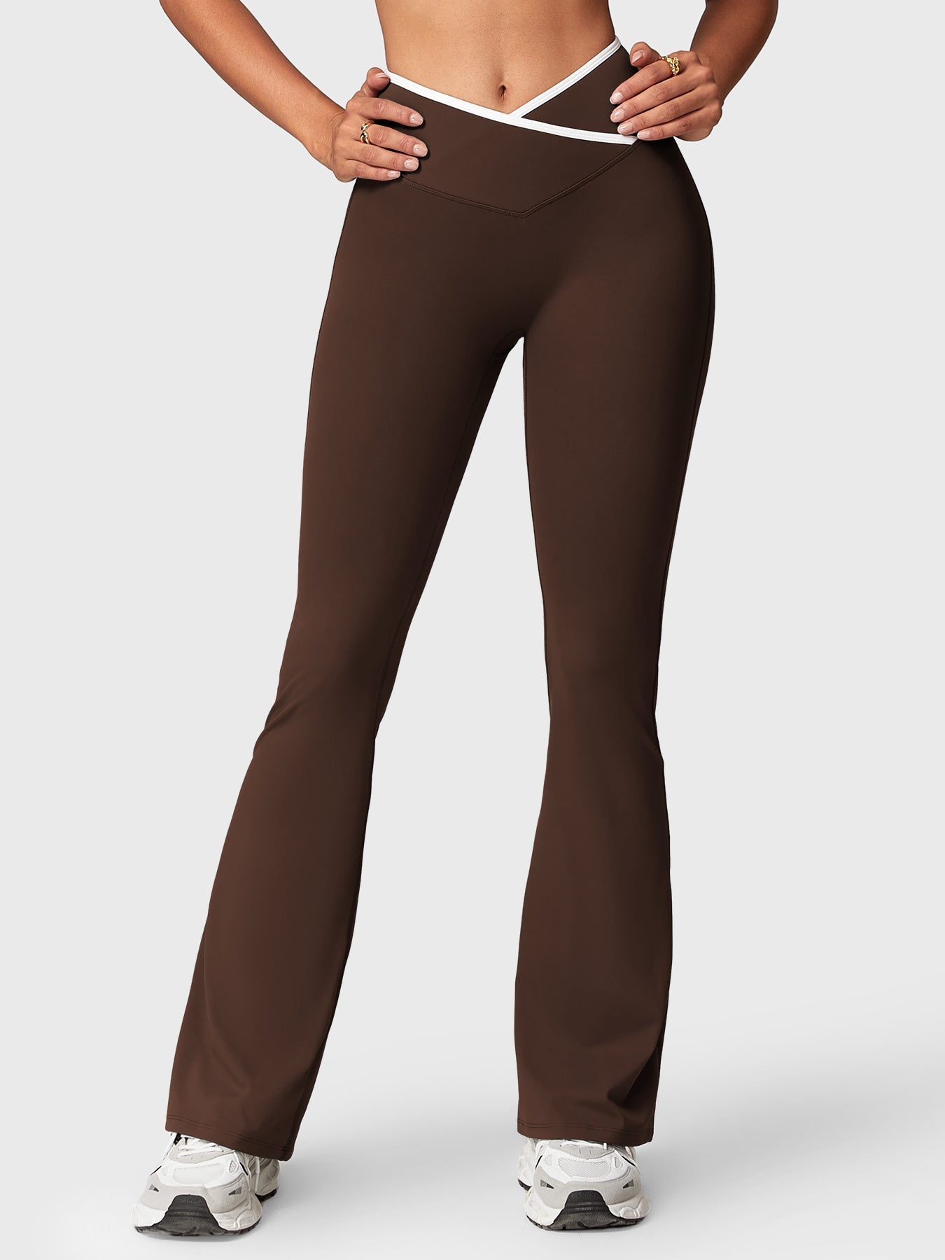 Alberta Contrast Trim Sports Set