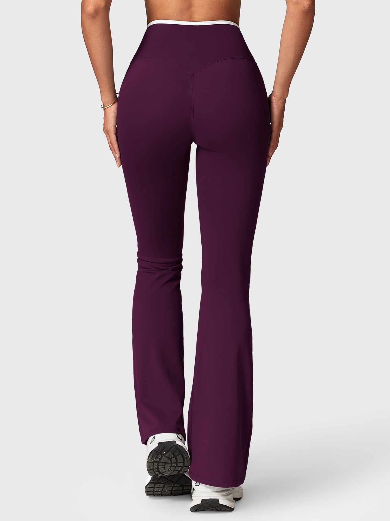 Alberta Contrast Trim Sports Set