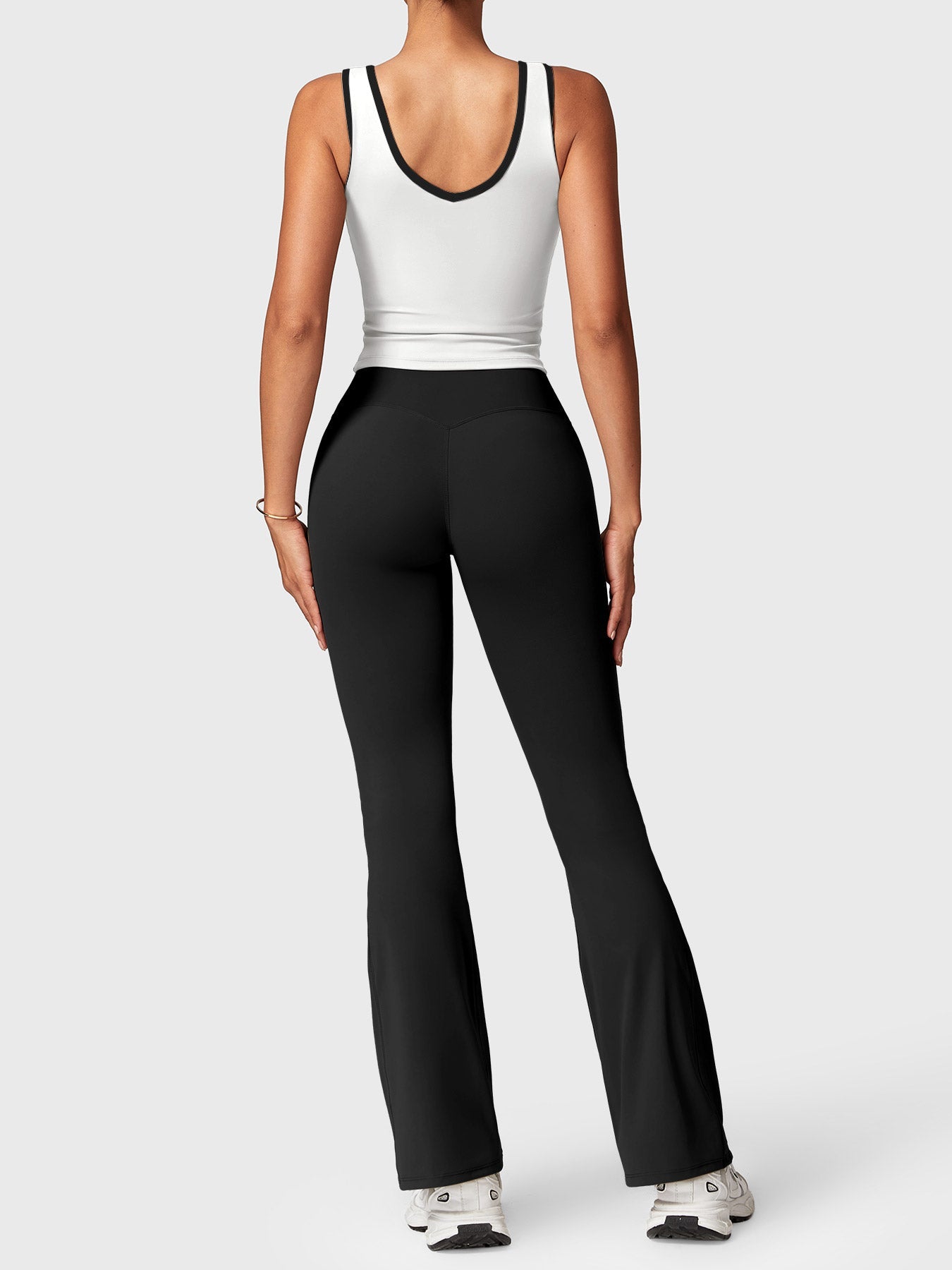 Alberta Contrast Trim Sports Set