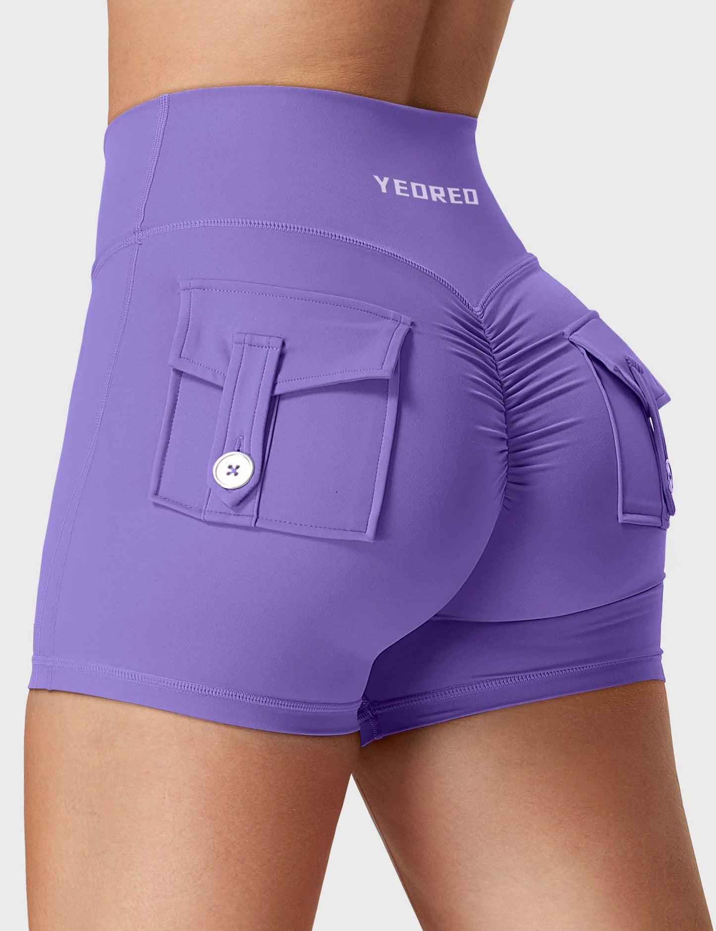 V-waistband Charm Shorts