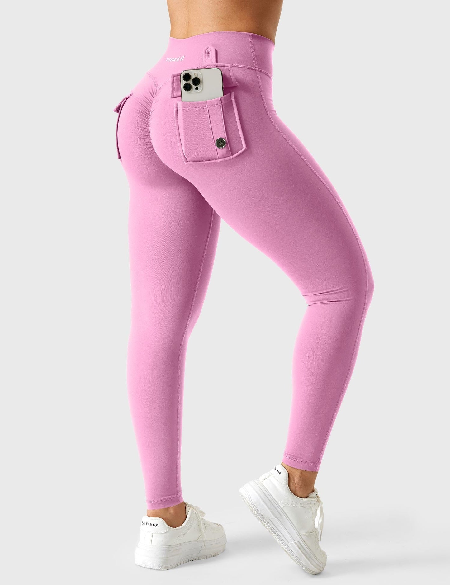 V-waistband Charm Leggings