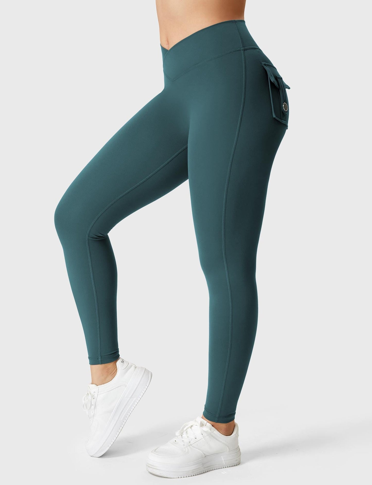 V-waistband Charm Leggings