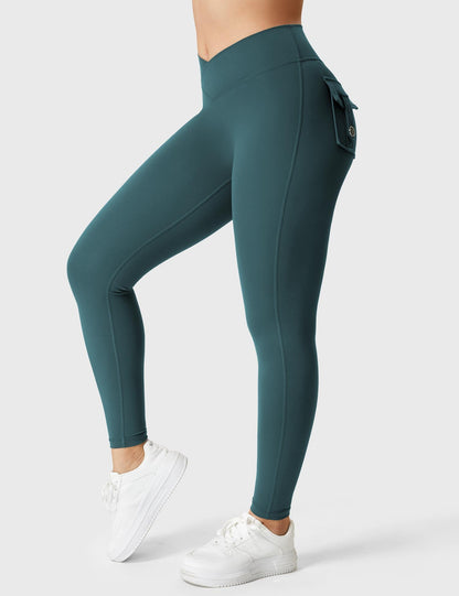 V-waistband Charm Leggings