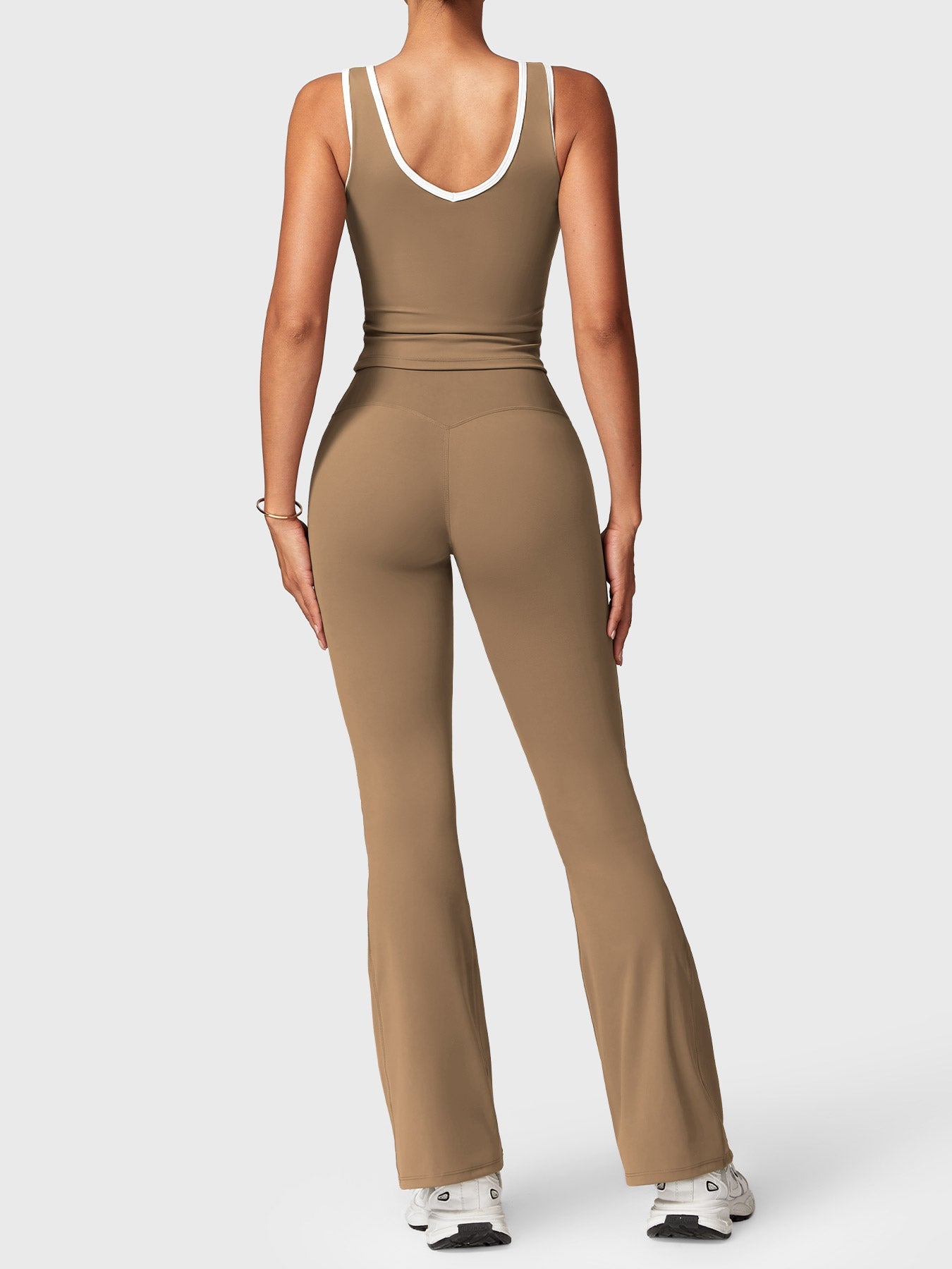 Alberta Contrast Trim Sports Set