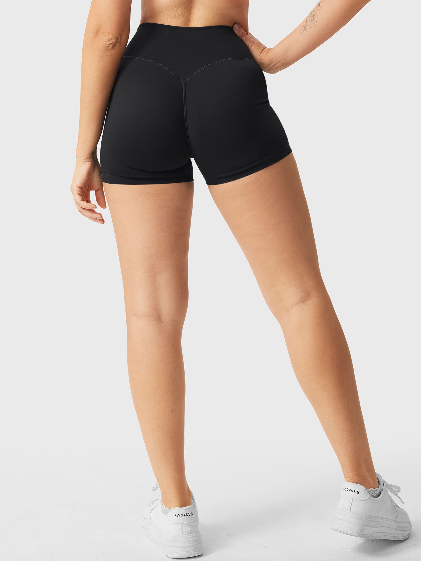 Elysina 2.5" Running Shorts