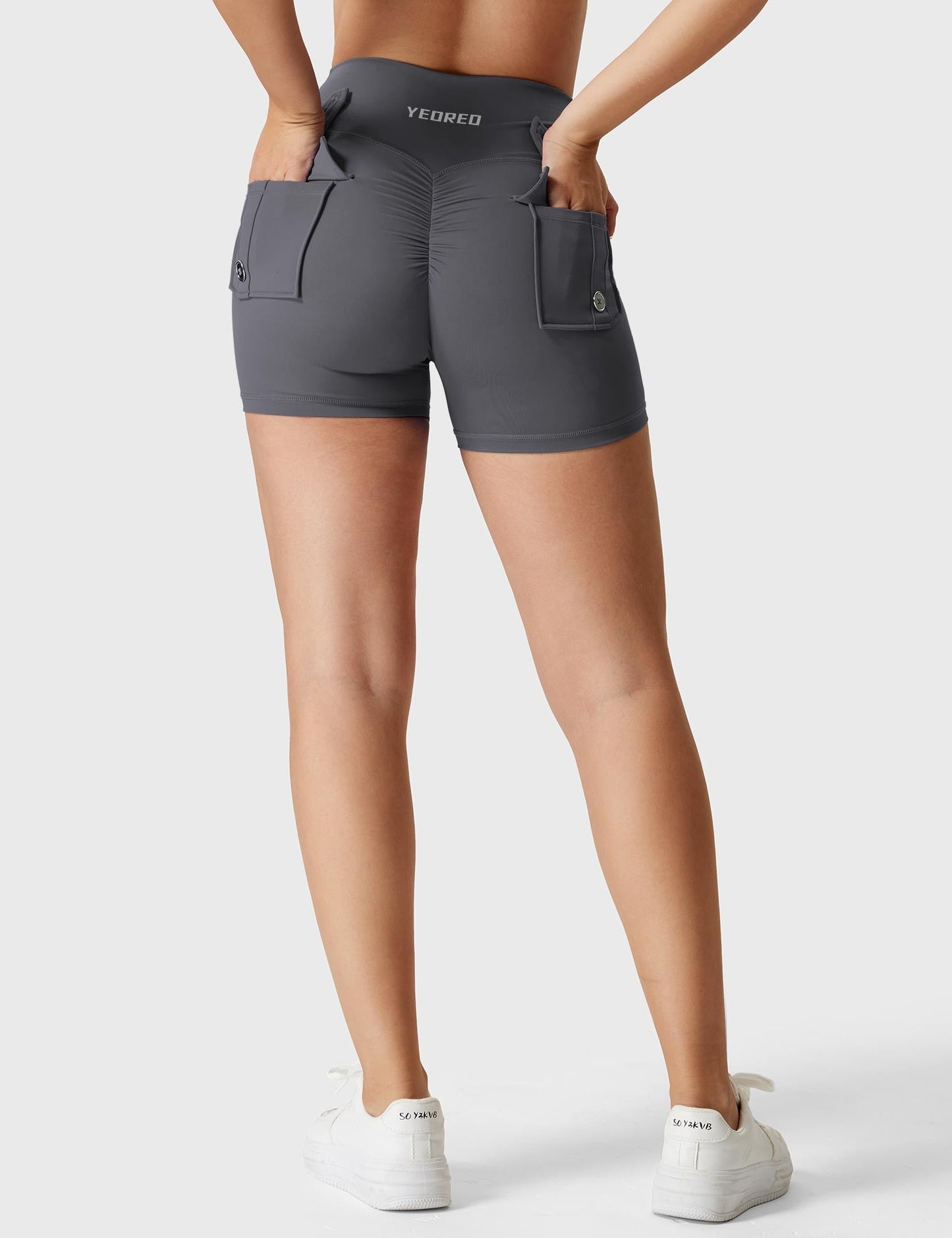 V-waistband Charm Shorts