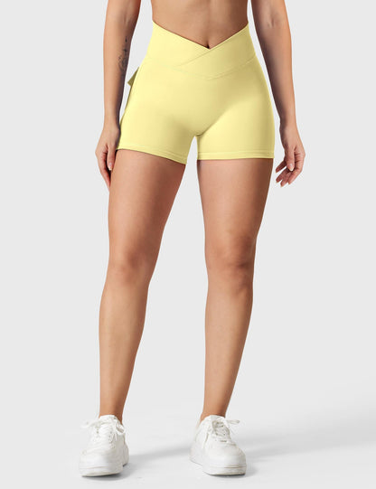 V-waistband Charm Shorts