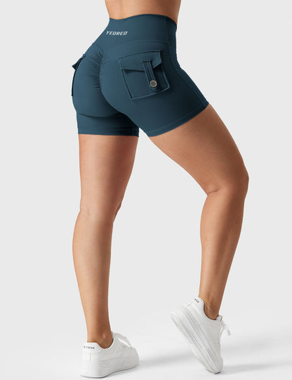 V-waistband Charm Shorts